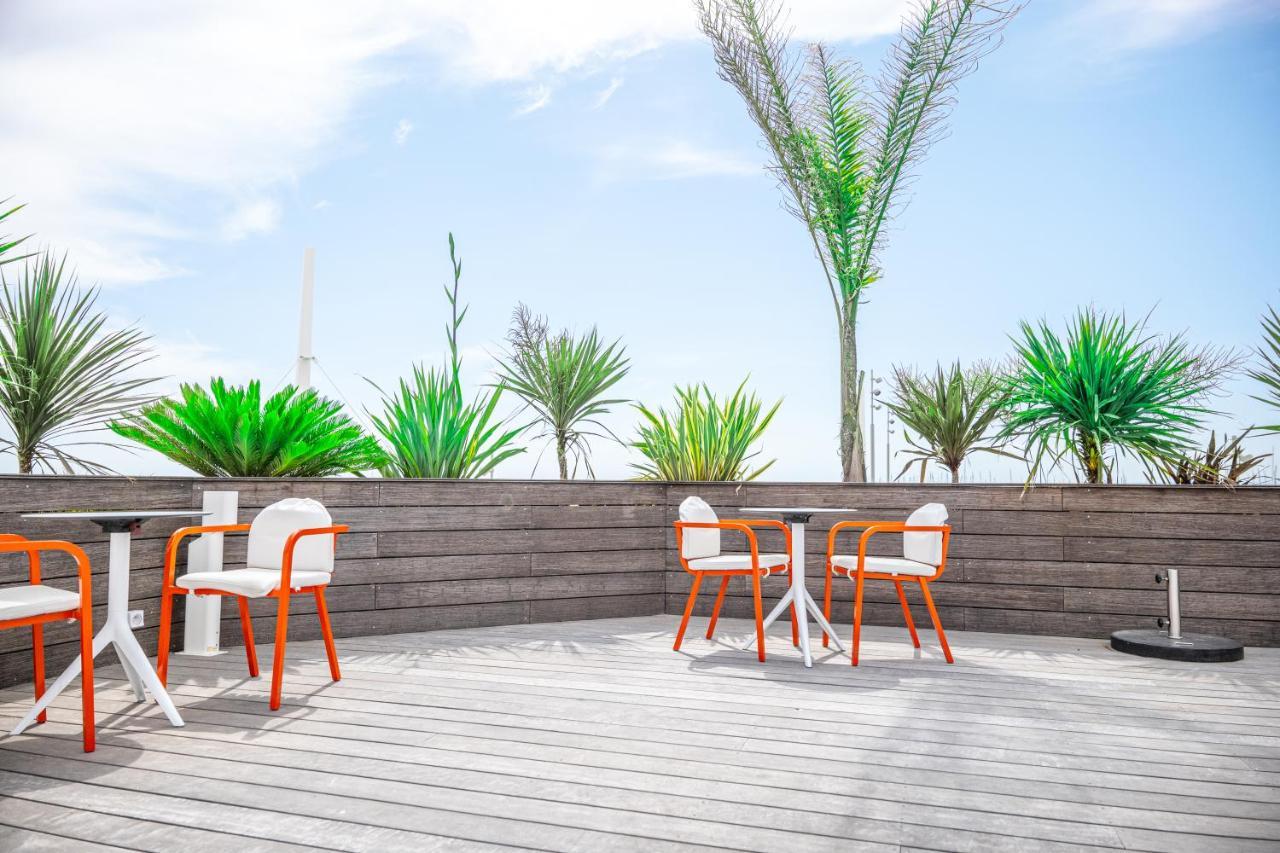 Luxury Mind Vue Exceptionnelle Pied Dans L'Eau Parkings Prives 2 Places Climatisation Hyper Centre Logement D'Exception La Grande-Motte Esterno foto