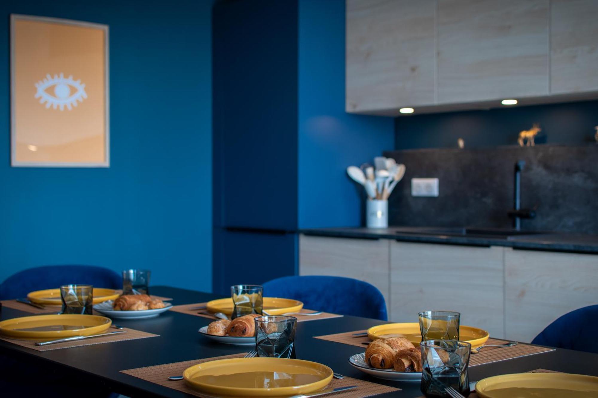 Luxury Mind Vue Exceptionnelle Pied Dans L'Eau Parkings Prives 2 Places Climatisation Hyper Centre Logement D'Exception La Grande-Motte Esterno foto